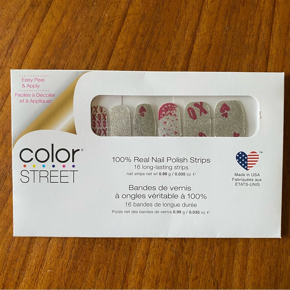 Color Street Nail Polish Strips NWT “Downtown Romance”
